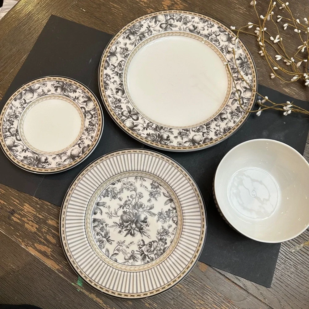 Royal Doulton Vintage‎ 2001  Fine China Dinnerware Set 4 Pc Studio Provence